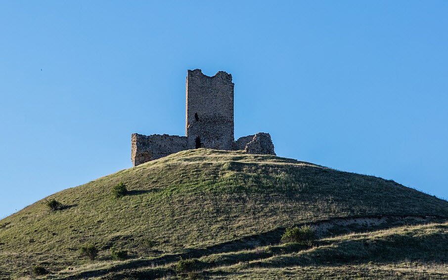 Castillo de Torresaviñán, Spain